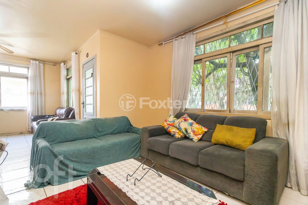 Casa à venda com 4 quartos, 96m² - Foto 3