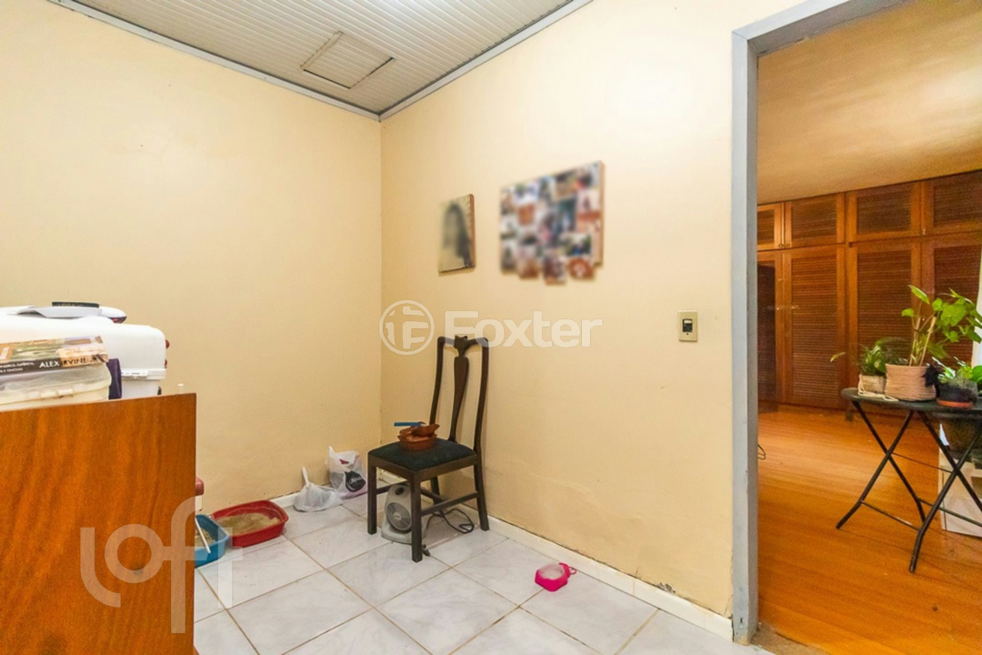 Casa à venda com 4 quartos, 96m² - Foto 11