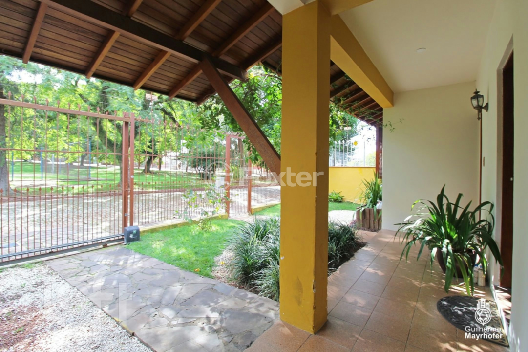 Casa à venda com 5 quartos, 260m² - Foto 29
