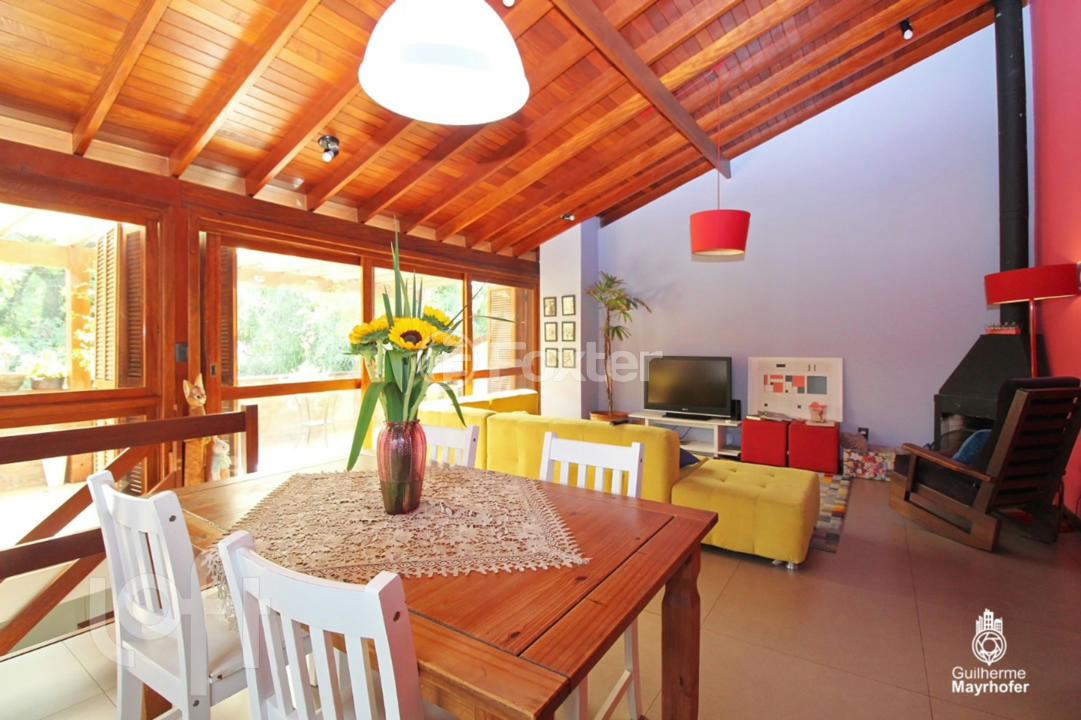 Casa à venda com 5 quartos, 260m² - Foto 3
