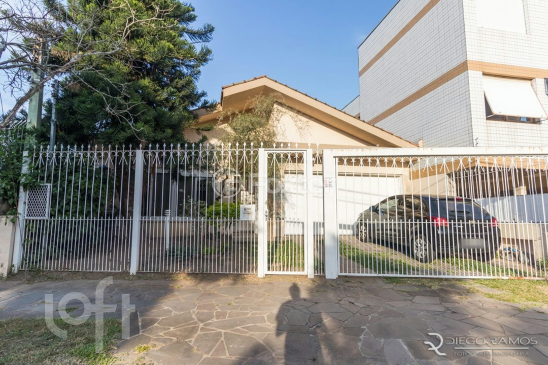 Casa à venda com 4 quartos, 260m² - Foto 28