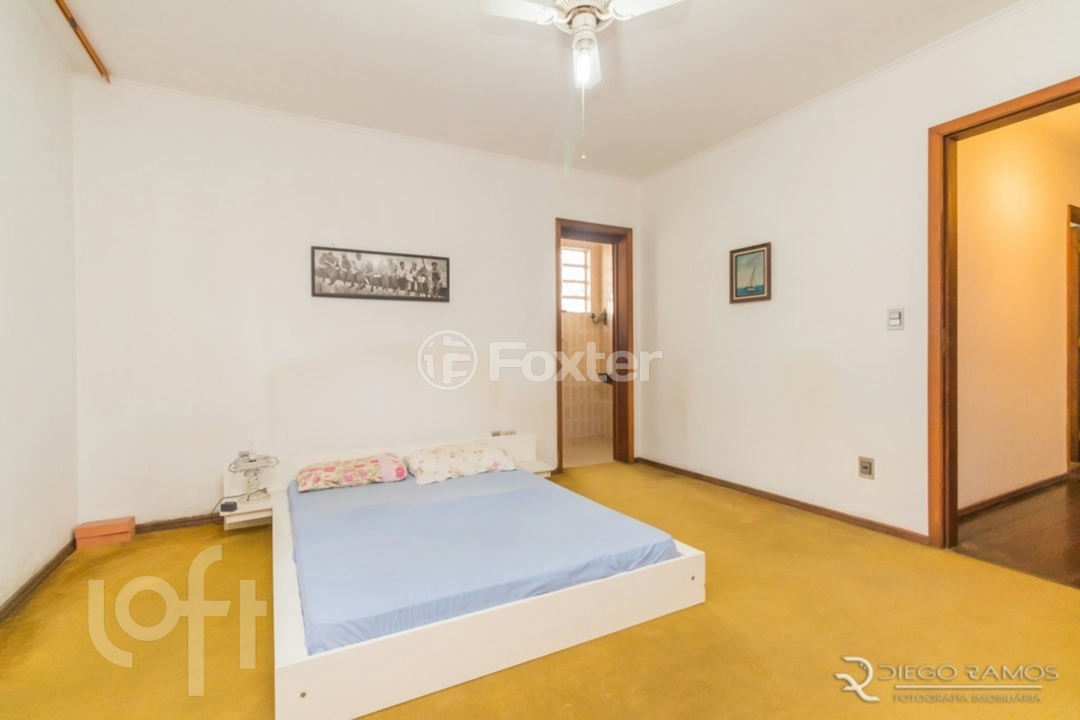 Casa à venda com 4 quartos, 260m² - Foto 14