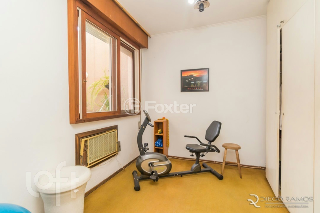 Casa à venda com 4 quartos, 260m² - Foto 18