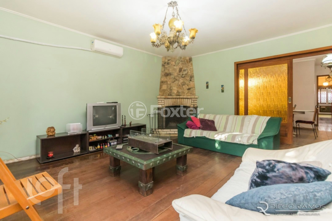 Casa à venda com 4 quartos, 260m² - Foto 3