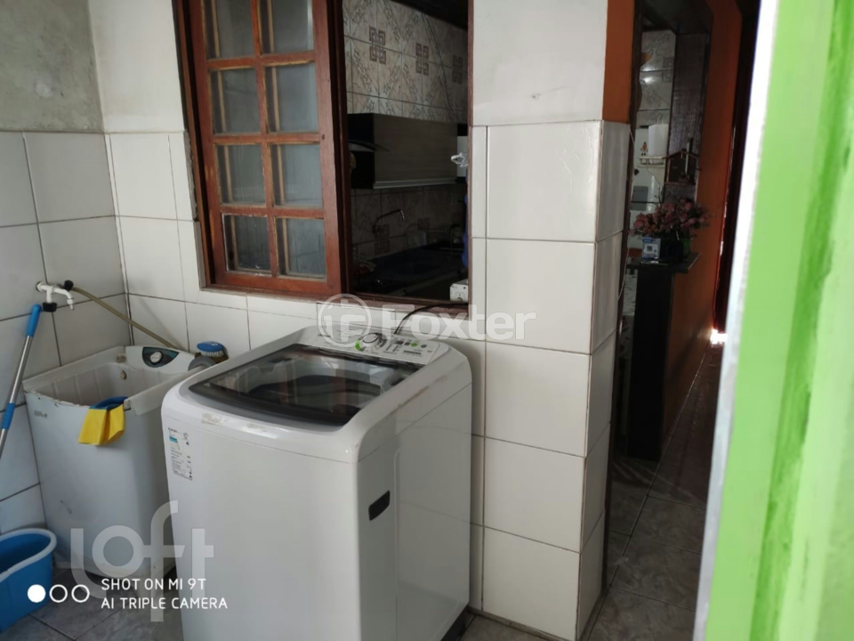 Casa à venda com 2 quartos, 66m² - Foto 11