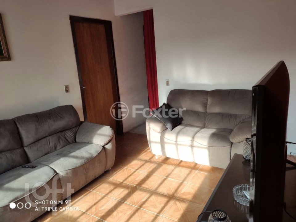 Casa à venda com 2 quartos, 66m² - Foto 1