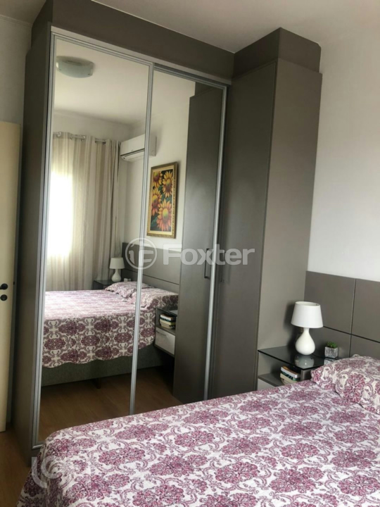 Apartamento à venda com 2 quartos, 52m² - Foto 1