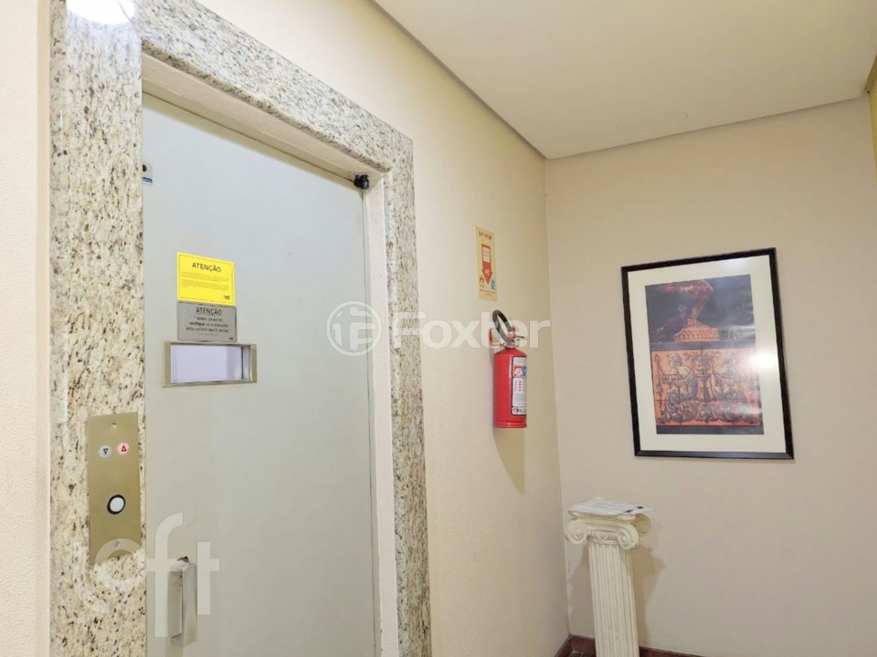 Apartamento à venda com 2 quartos, 76m² - Foto 28