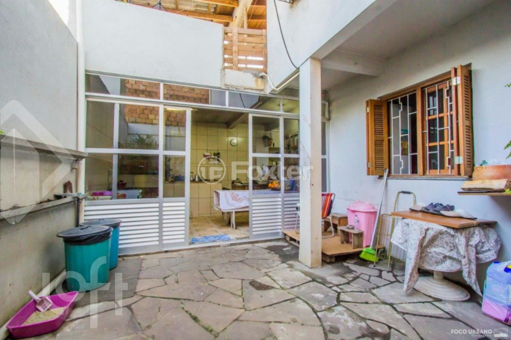 Casa à venda com 5 quartos, 143m² - Foto 26