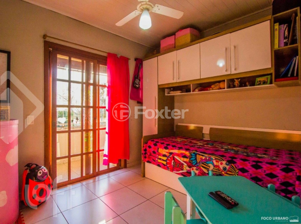 Casa à venda com 5 quartos, 143m² - Foto 10