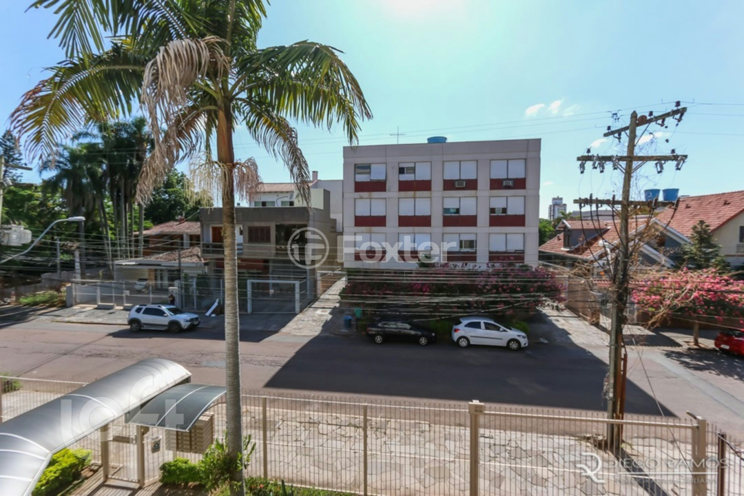 Apartamento à venda com 3 quartos, 107m² - Foto 1