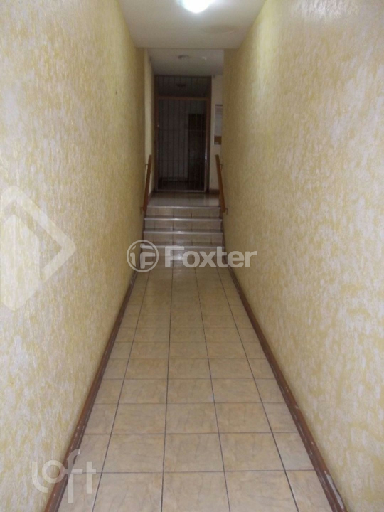 Apartamento à venda com 2 quartos, 79m² - Foto 4