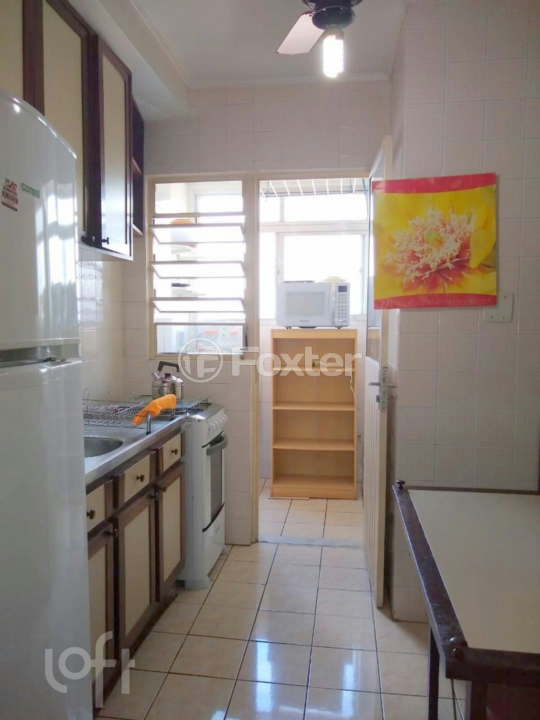 Apartamento à venda com 2 quartos, 68m² - Foto 9