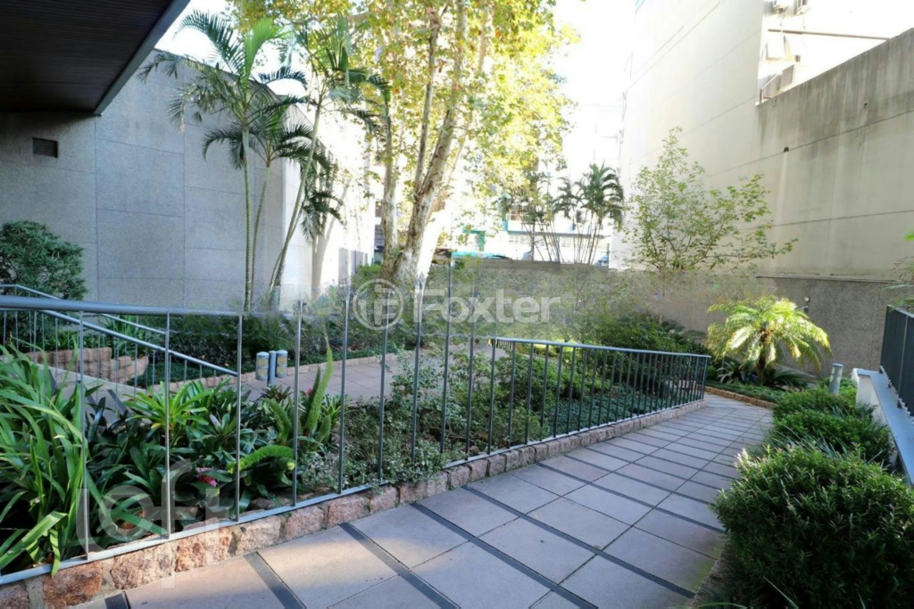 Apartamento à venda com 2 quartos, 68m² - Foto 19