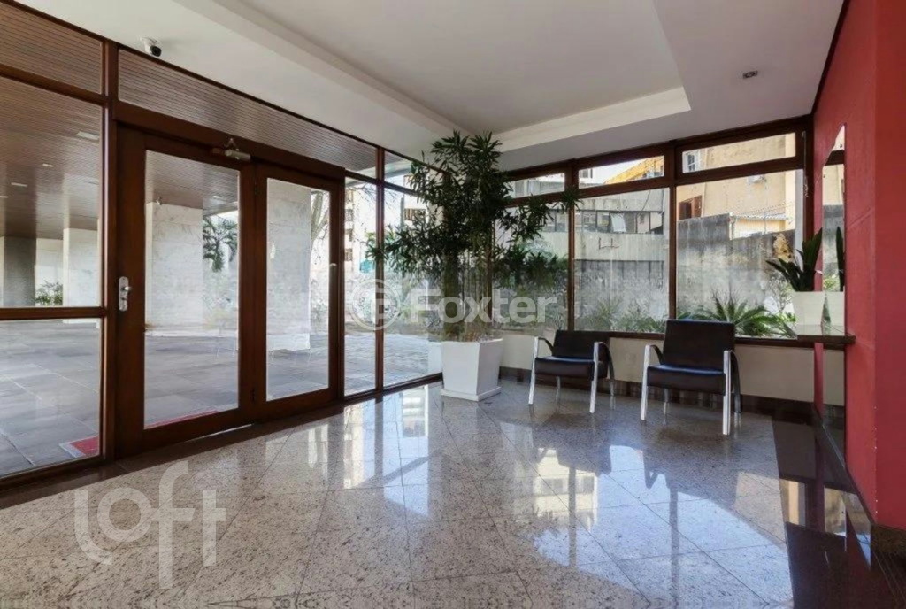 Apartamento à venda com 2 quartos, 68m² - Foto 1