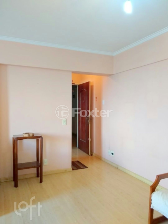 Apartamento à venda com 2 quartos, 68m² - Foto 3