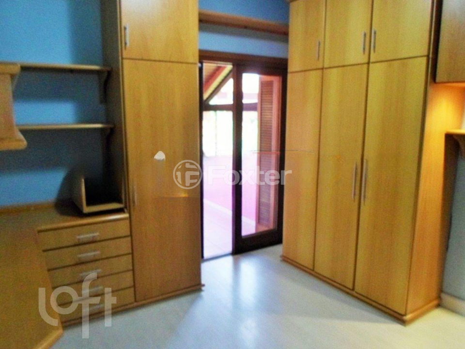 Casa à venda com 3 quartos, 180m² - Foto 8