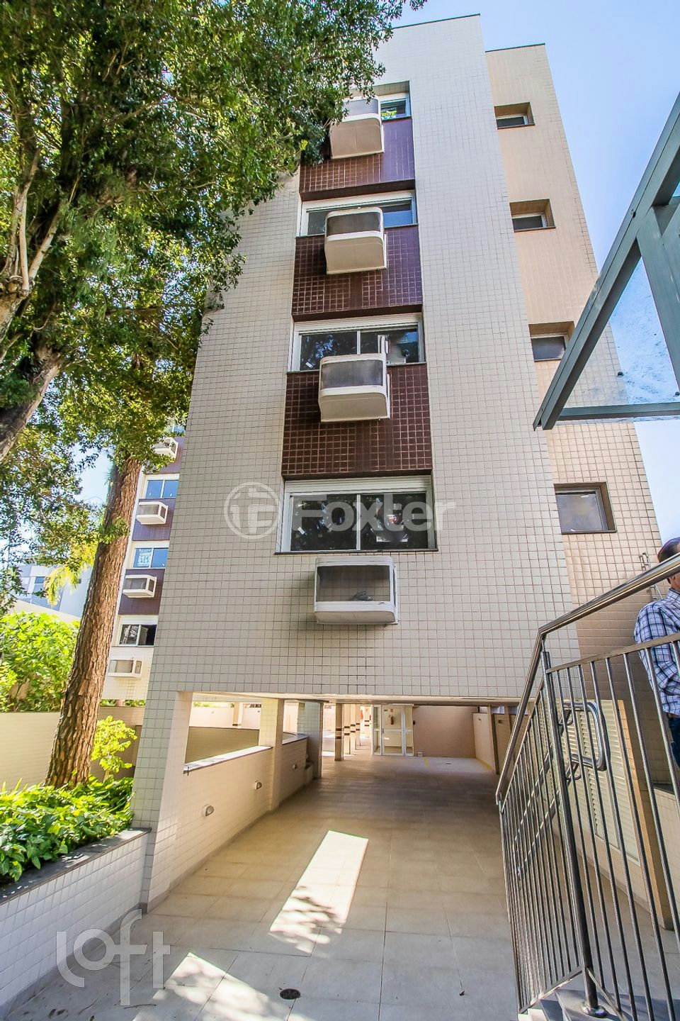 Apartamento à venda com 2 quartos, 75m² - Foto 22