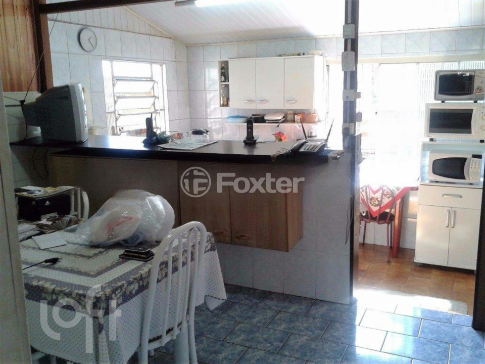 Casa à venda com 3 quartos, 120m² - Foto 4