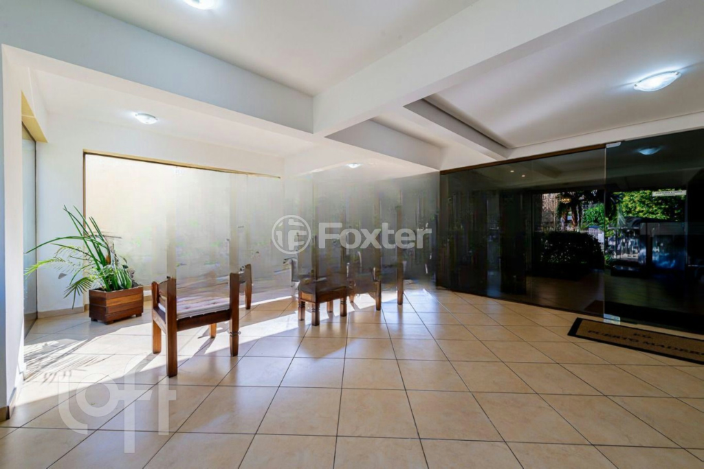 Apartamento à venda com 3 quartos, 74m² - Foto 18