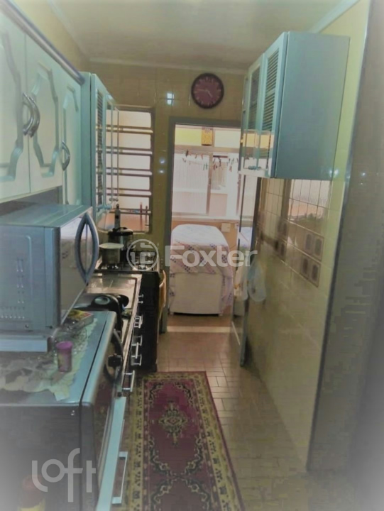 Apartamento à venda com 2 quartos, 73m² - Foto 2