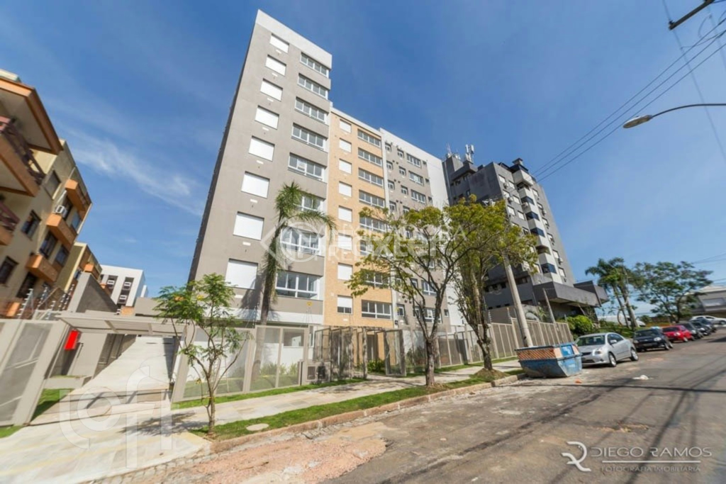 Apartamento à venda com 2 quartos, 66m² - Foto 31