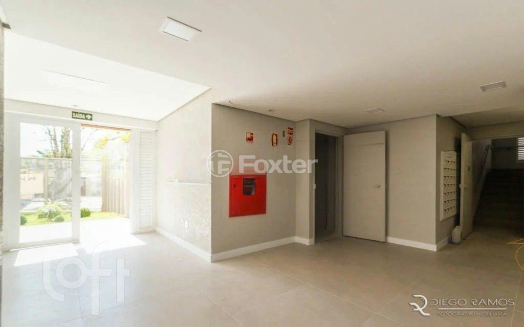Apartamento à venda com 2 quartos, 66m² - Foto 3