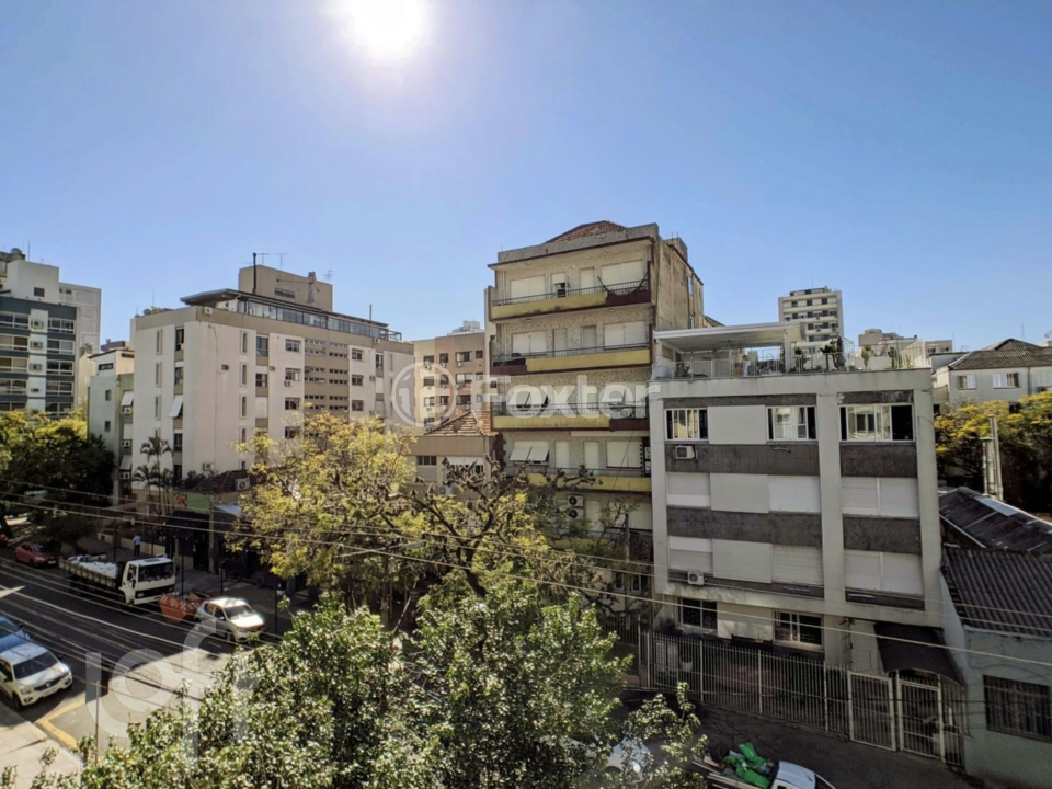 Apartamento à venda com 3 quartos, 134m² - Foto 1