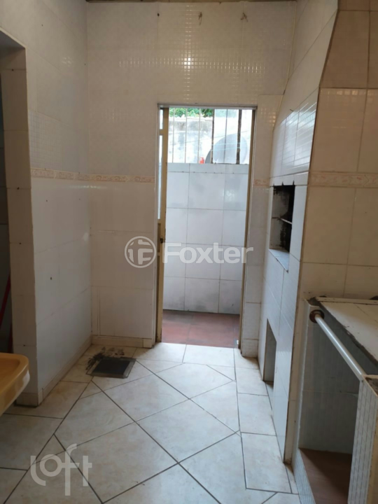Casa à venda com 2 quartos, 300m² - Foto 10