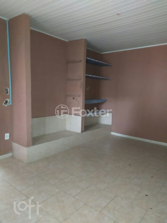Casa à venda com 2 quartos, 300m² - Foto 3