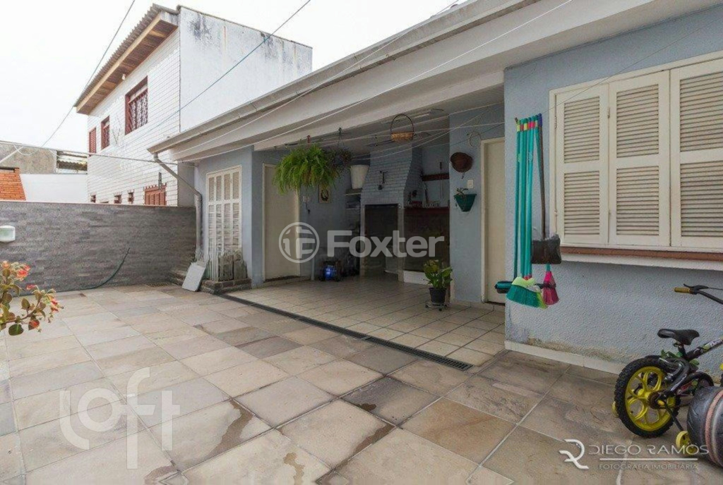 Casa à venda com 4 quartos, 244m² - Foto 21