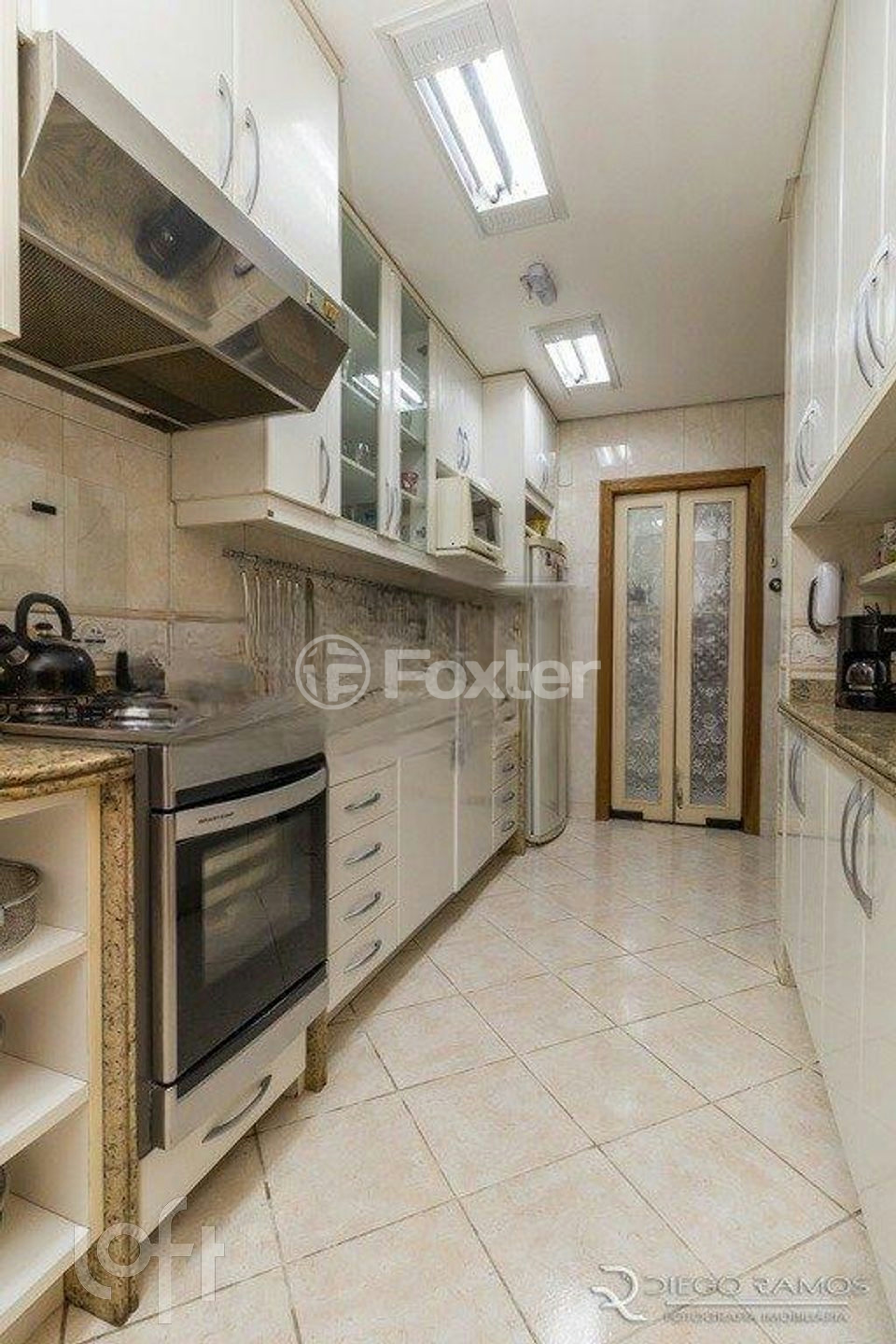Casa à venda com 4 quartos, 244m² - Foto 6