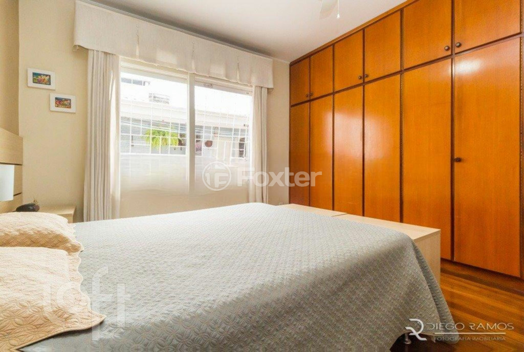 Casa à venda com 4 quartos, 244m² - Foto 13