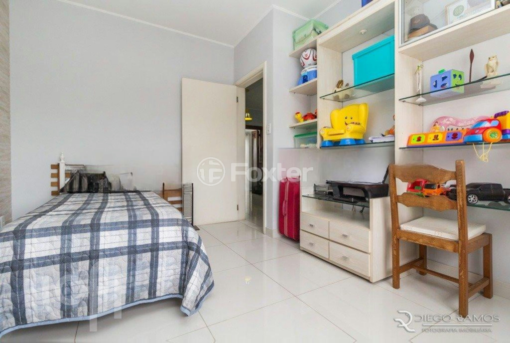 Casa à venda com 4 quartos, 244m² - Foto 19