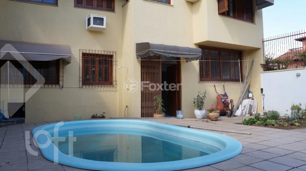 Casa à venda com 3 quartos, 460m² - Foto 2