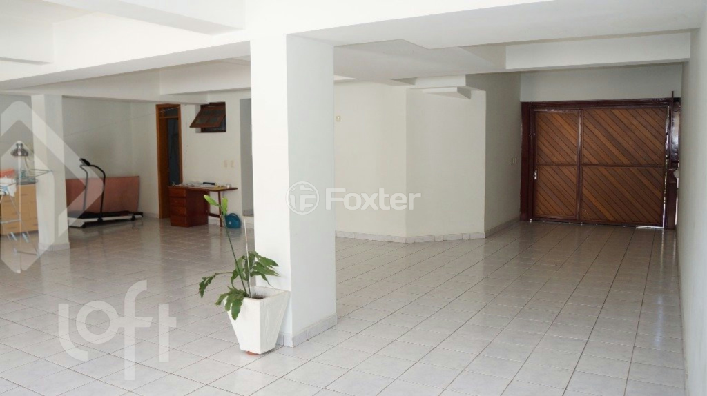 Casa à venda com 3 quartos, 460m² - Foto 3