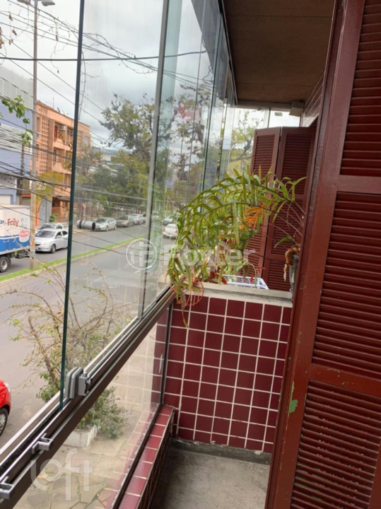 Apartamento à venda com 2 quartos, 113m² - Foto 2