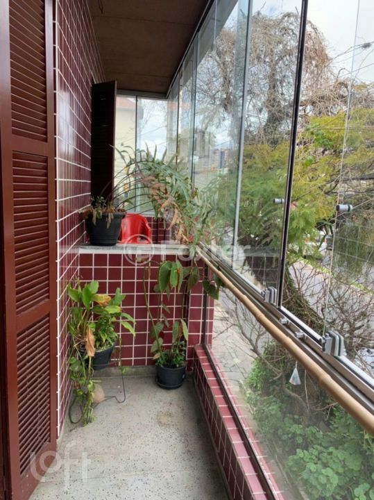 Apartamento à venda com 2 quartos, 113m² - Foto 4