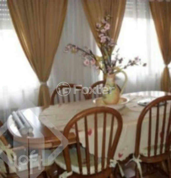 Casa à venda com 3 quartos, 160m² - Foto 3