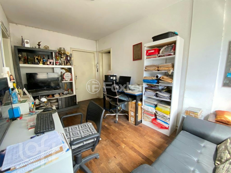 Apartamento à venda com 3 quartos, 71m² - Foto 2