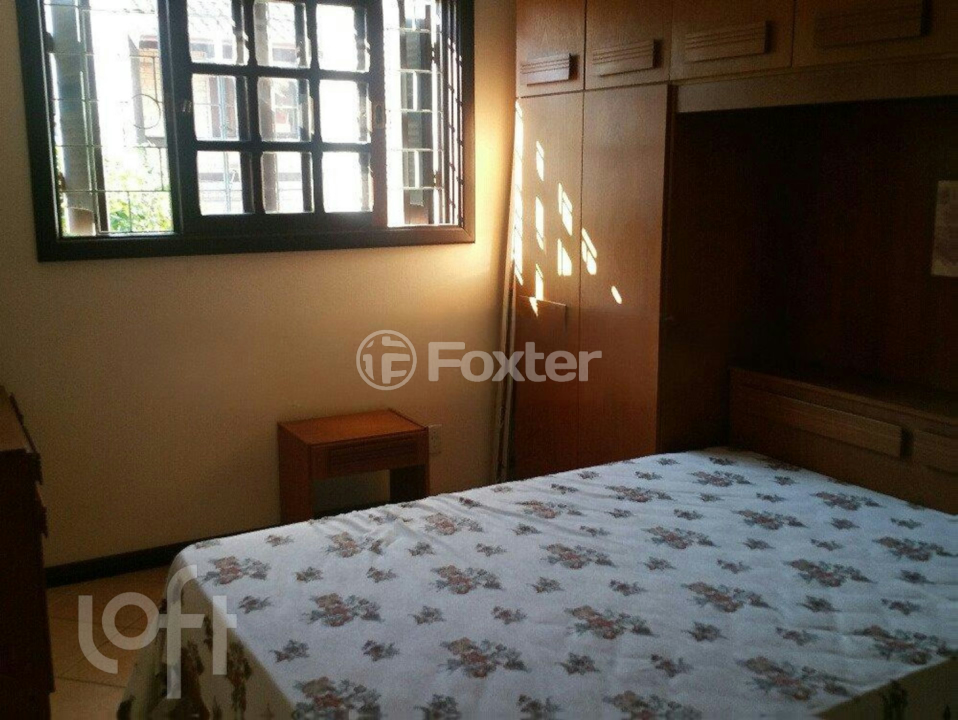Casa à venda com 3 quartos, 230m² - Foto 8