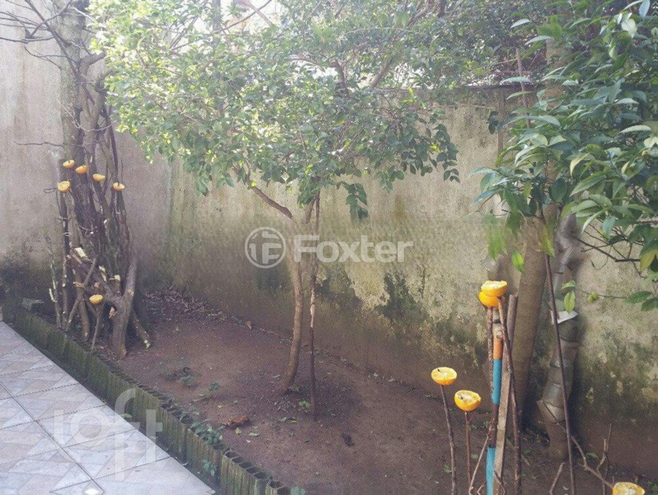 Casa à venda com 3 quartos, 230m² - Foto 9