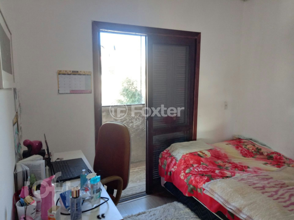 Casa à venda com 4 quartos, 240m² - Foto 11