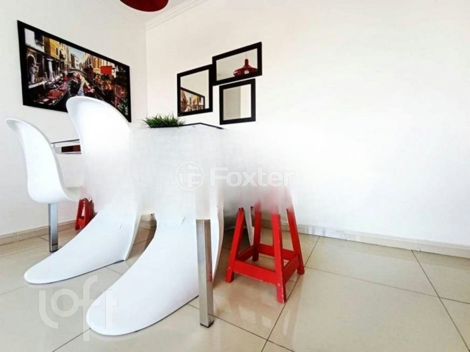 Apartamento à venda com 2 quartos, 66m² - Foto 4