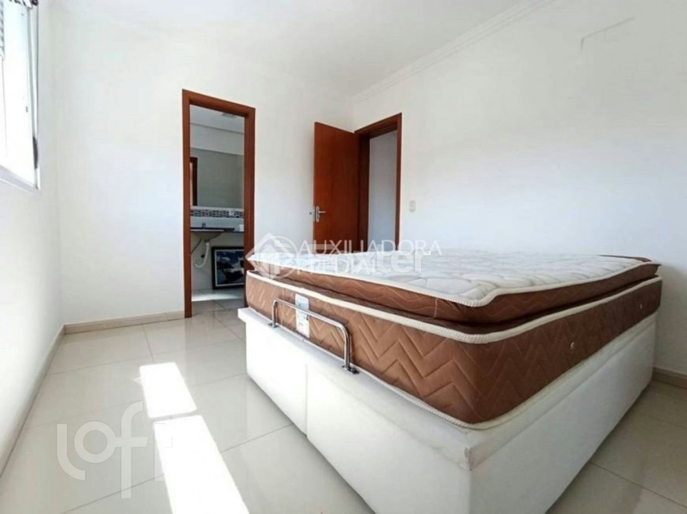 Apartamento à venda com 2 quartos, 66m² - Foto 7