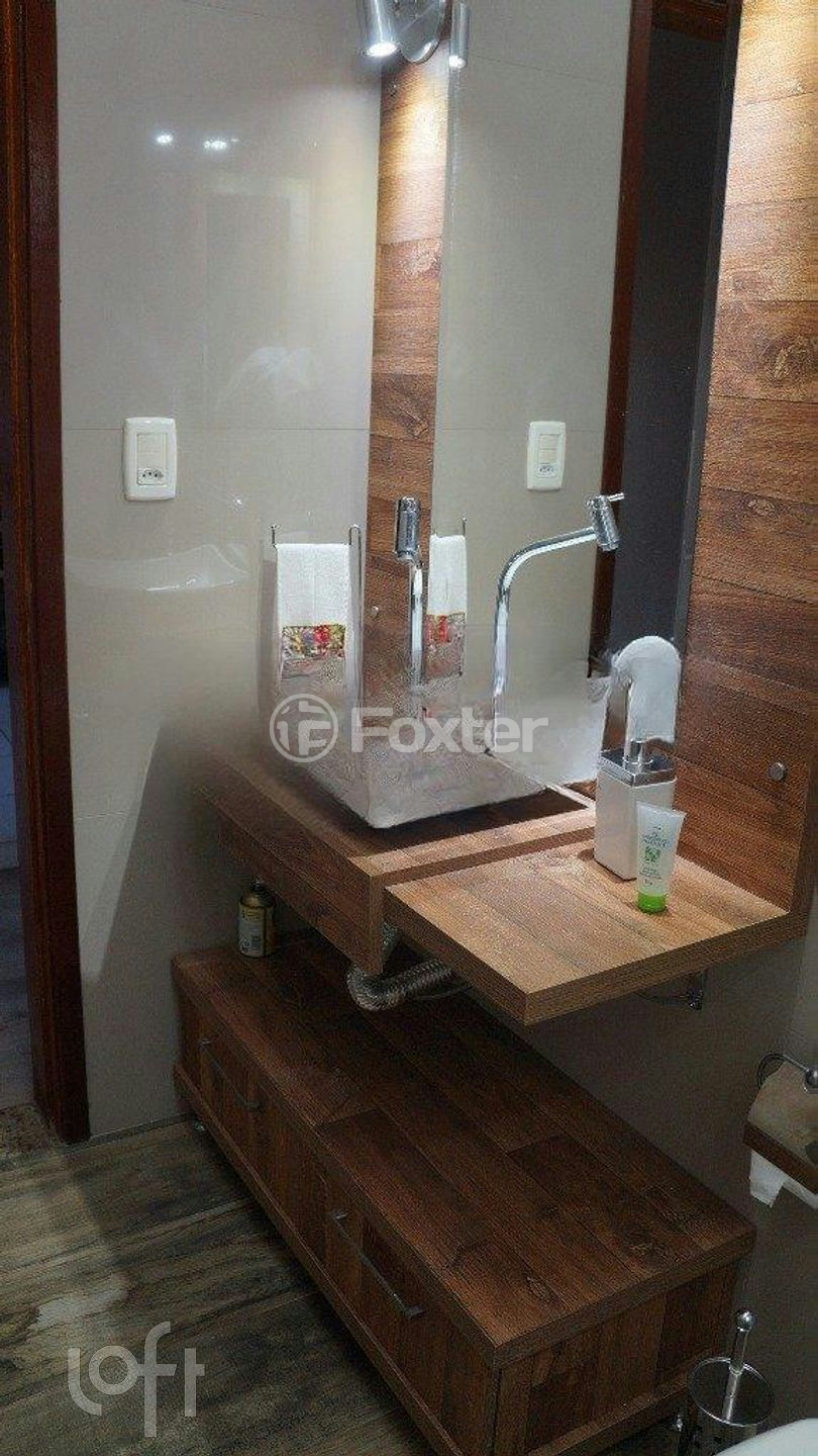 Casa à venda com 4 quartos, 239m² - Foto 16