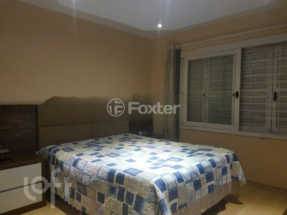 Casa à venda com 4 quartos, 239m² - Foto 17