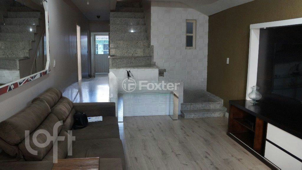 Casa à venda com 4 quartos, 239m² - Foto 2