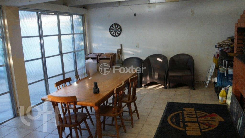 Casa à venda com 4 quartos, 239m² - Foto 28
