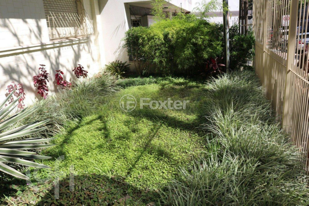 Apartamento à venda com 3 quartos, 133m² - Foto 1